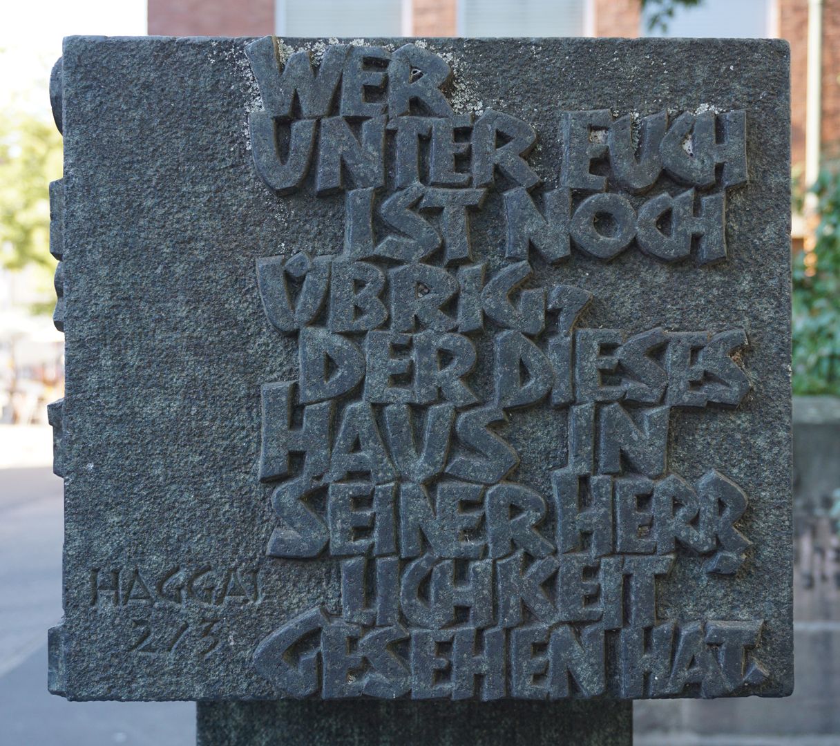 Stele of the synagogue memorial Inscription on the south side