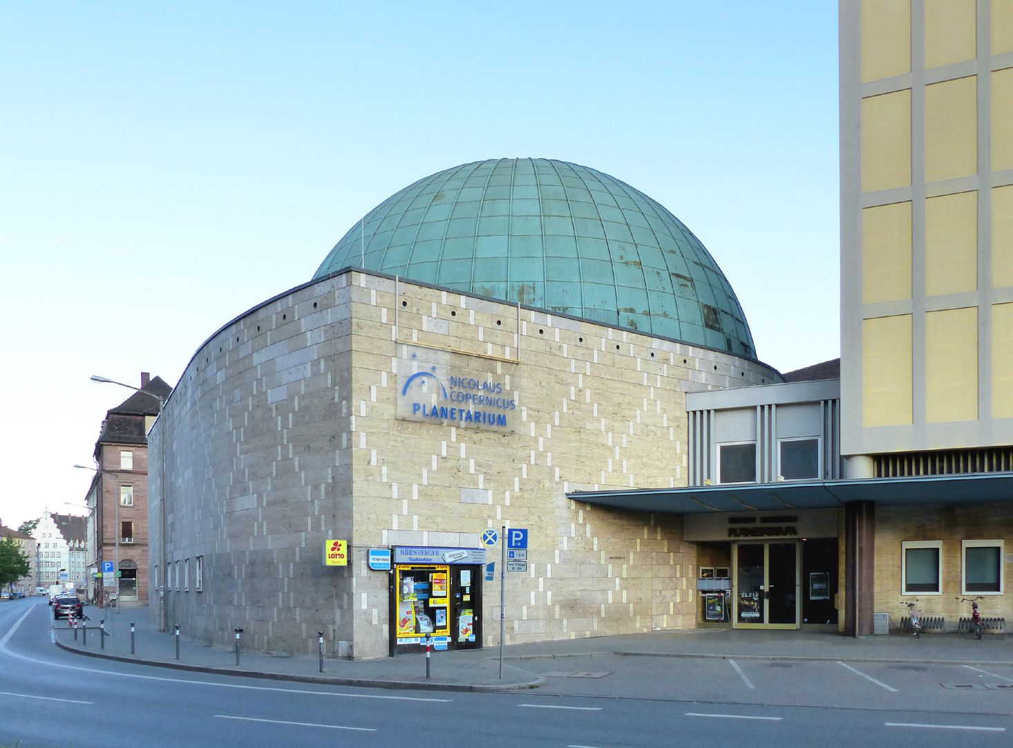 Nicolaus-Copernicus-Planetarium Corner with entrance